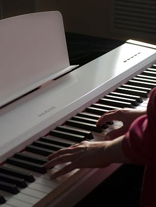 Sai Piano P-9WH