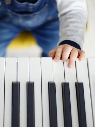 Sai Piano P-9WH