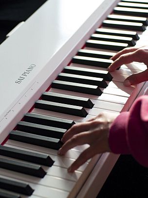 Sai Piano P-9WH